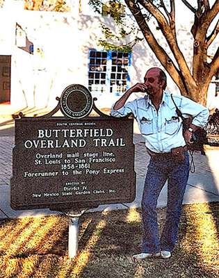 Marker commémorant l'ouverture de la Butterfield Overland Mail Road à Mesilla.